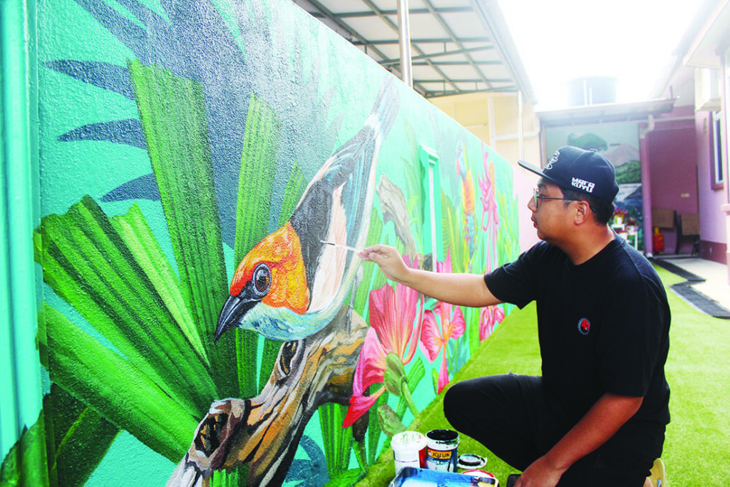 Dapat 20 tempahan lepas ‘conteng’ rumah ibu