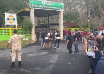 Amukan di sekolah Hat Yai, remaja lepaskan tembakan rambang