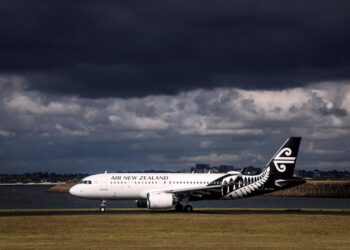 Air New Zealand batal lebih 1000 penerbangan, 44,000 penumpang terjejas
