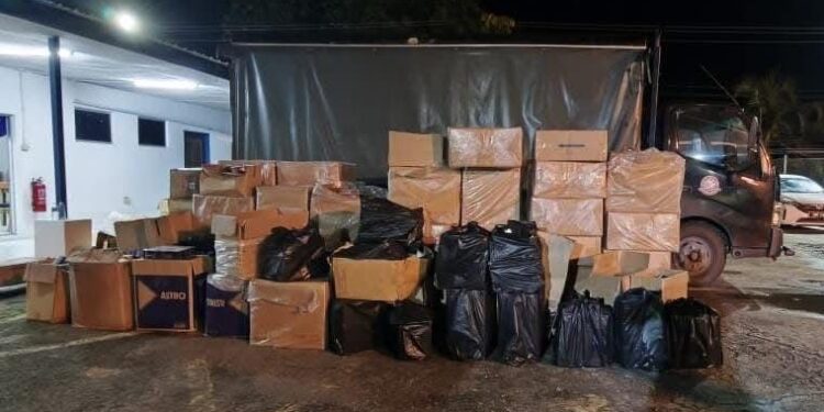 ESSCOM rampas rokok, mercun hampir RM1 juta