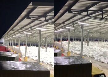 Puluhan ribu bungkusan tersekat di gudang, harap bersabar