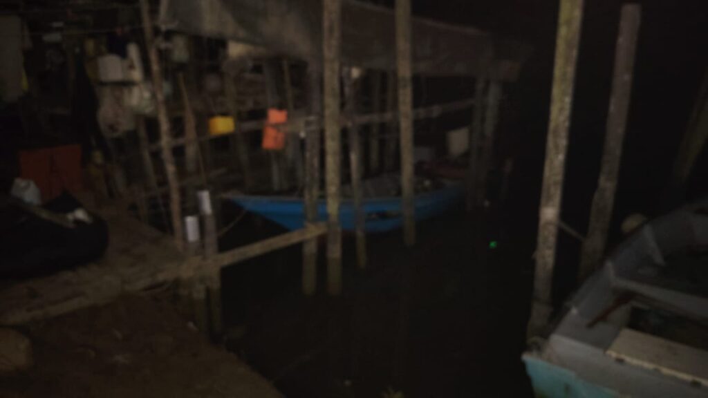 Lelaki dikhuatiri lemas ketika tangkap ikan