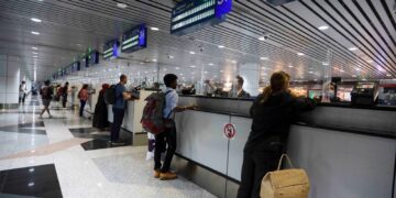 Harga tiket sama seperti sebulan gaji