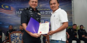 [VIDEO] Nekad kejar penjenayah, dua lelaki jadi wira