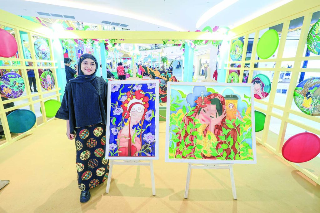 Batik Farah Mohan hiasi IOI City Mall