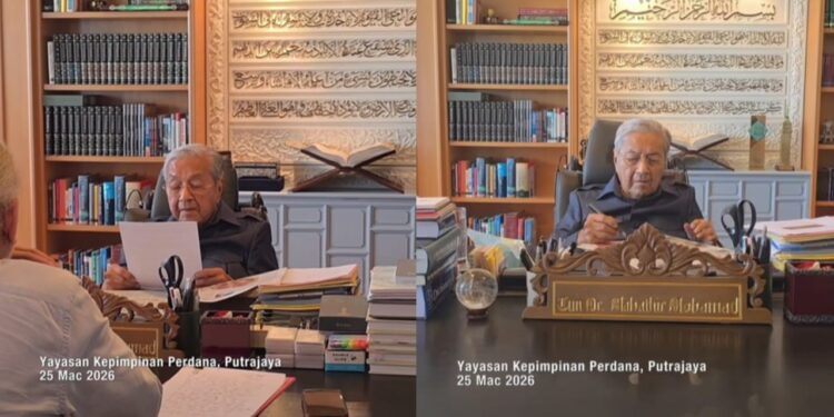 [VIDEO] ‘Bila ada hari rasa malas, ingatlah betapa rajinnya Tun M’