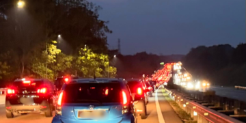 12 tengah hari dari JB, 9 malam tak sampai lagi KL