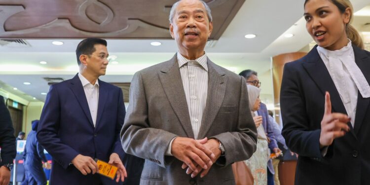 Rakaman TikTok didakwa suara Muhyiddin ditayangkan di mahkamah