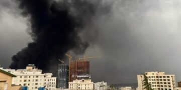 Hujan hitam melanda Tehran