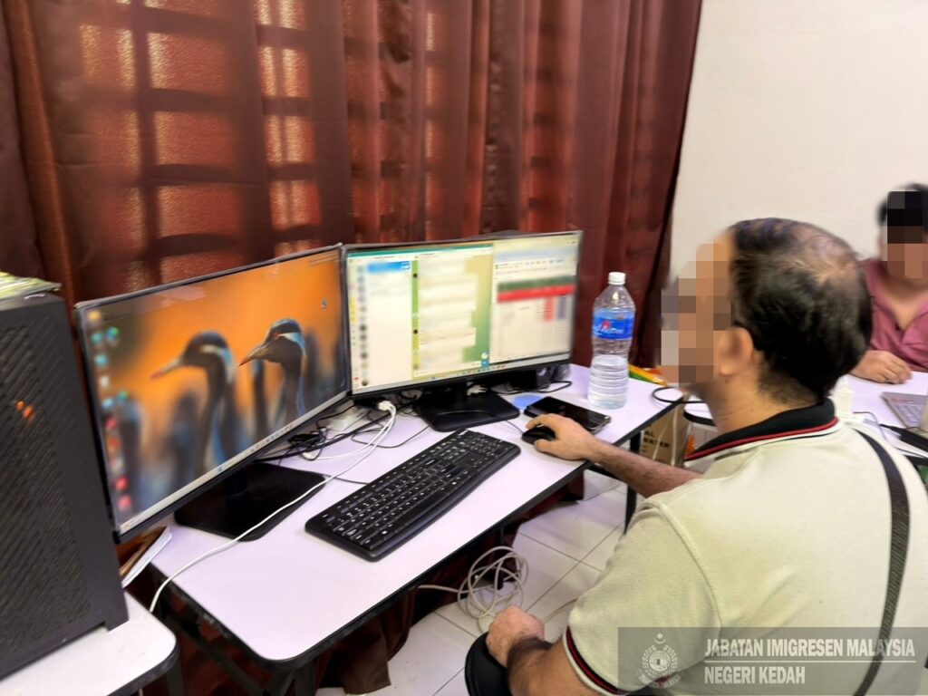 Pusat judi sasar warga Bangladesh, Pakistan diserbu