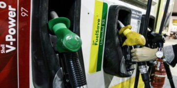 Lonjakan harga RON95, RON97 naik 60 sen, diesel naik 80 sen seliter