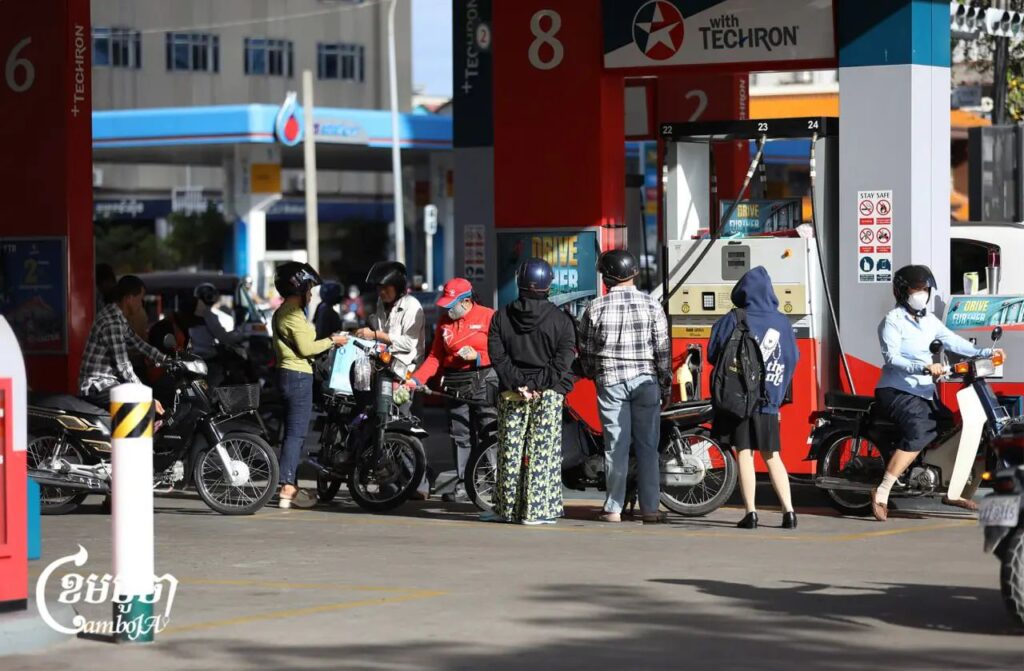 Kemboja batal saman trafik, prihatin rakyat tertekan harga petrol, diesel