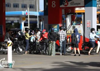 Kemboja batal saman trafik, prihatin rakyat tertekan harga petrol, diesel