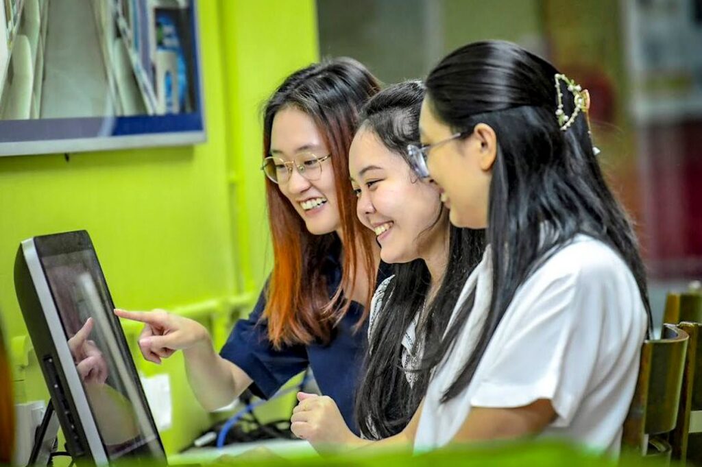 Larangan media sosial kepada golongan muda perlukan kerjasama semua pihak