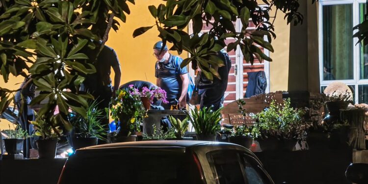 Pemuda maut ditikam parang angkara telefon bimbit