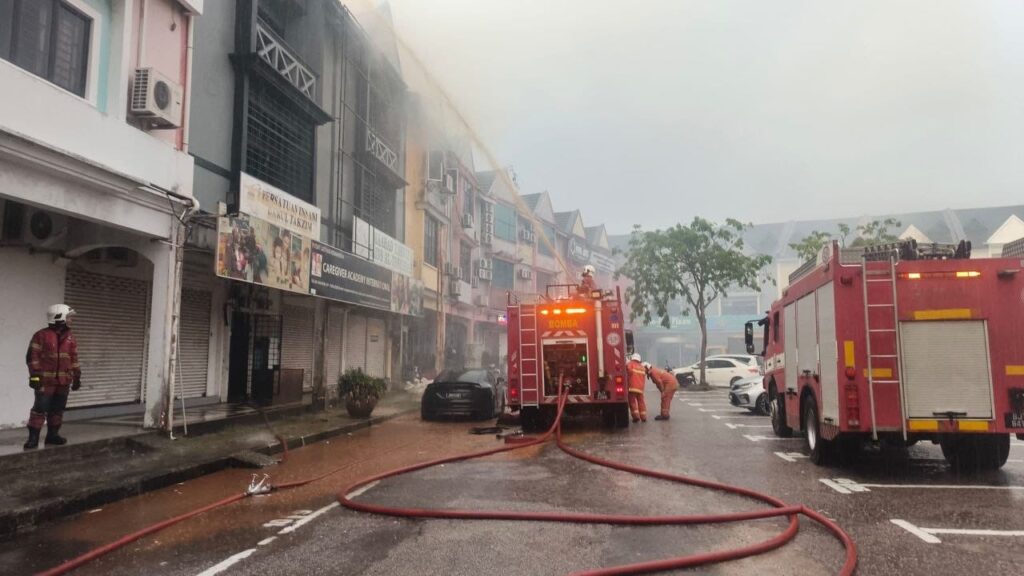 15 pelajar, tiga warden cemas maahad tahfiz terbakar
