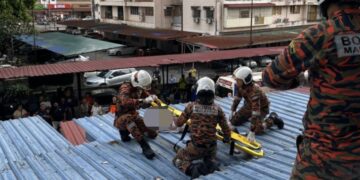 Pesakit mental terjatuh dari tingkat lima flat