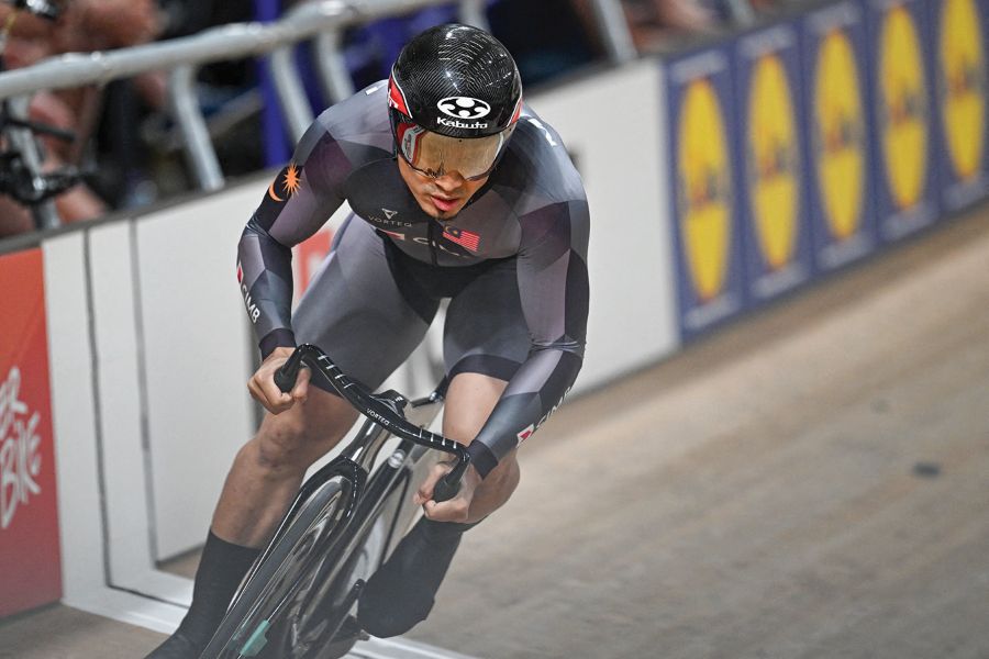 Azizulhasni belum boleh tinggalkan kem negara