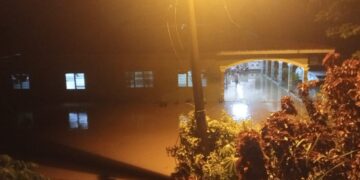 Baling dilanda banjir, hujan lebat sejak petang