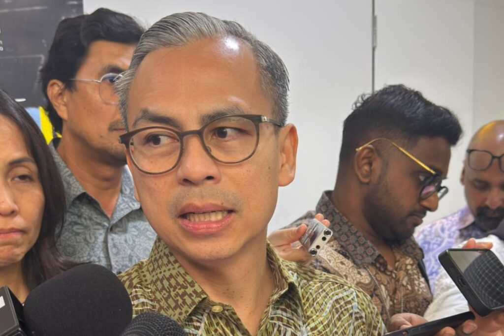 Kerajaan suntik RM300 juta tarik produksi luar