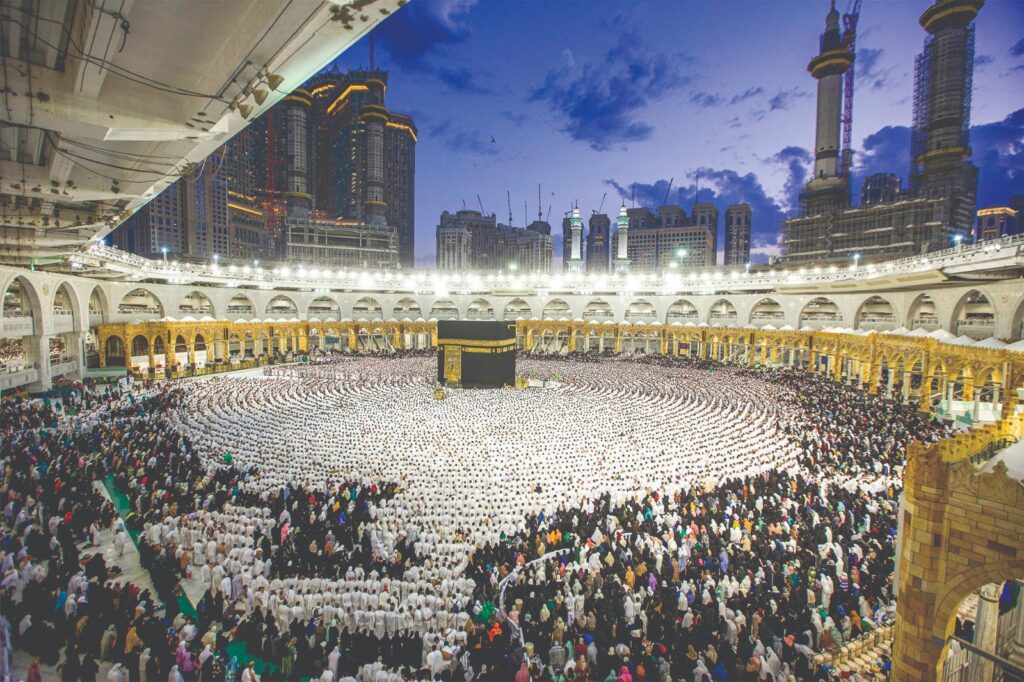 Jika cuti habis, mohon tanpa gaji untuk pergi haji