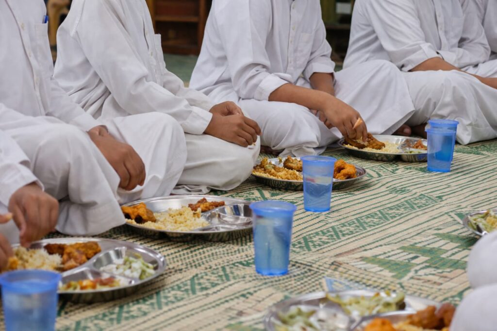 ‘Jangan hantar lebihan makanan open house, kenduri ke madrasah!’