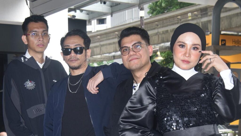 ‘Kami mahu lihat reaksi peminat’ – Sakura Band kembali Re:Start