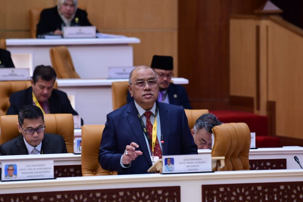 Perak usaha kenal pasti tanah untuk petani muda