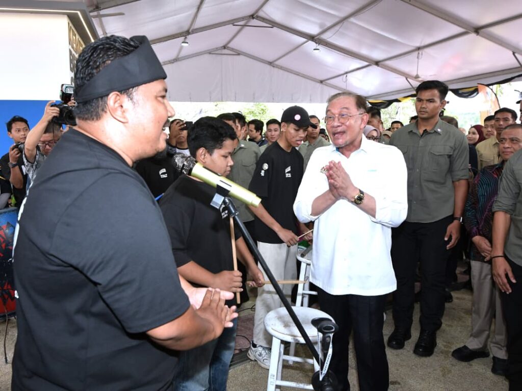 Petronas kini pengimport bersih minyak – PM