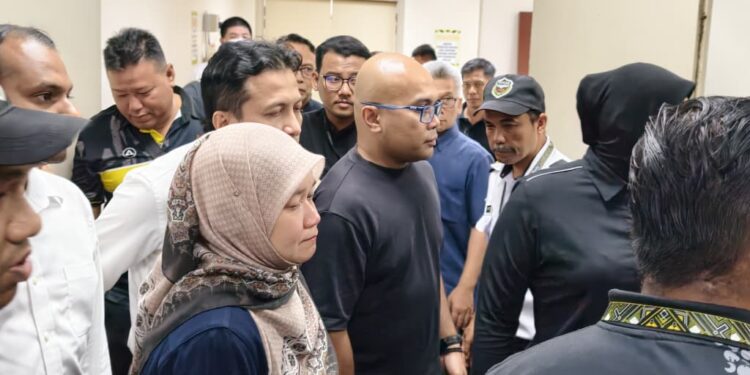 Fadhlina beri penghormatan terakhir 2 pelajar IPG lemas