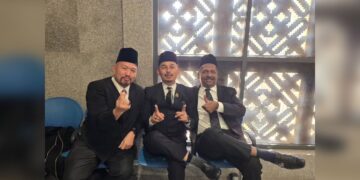 Peguam pun boleh berbaik, semoga peminat pun begitu