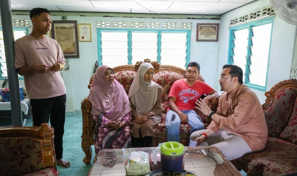 Anak yatim ‘straight A’ SPM hampir tangguh belajar