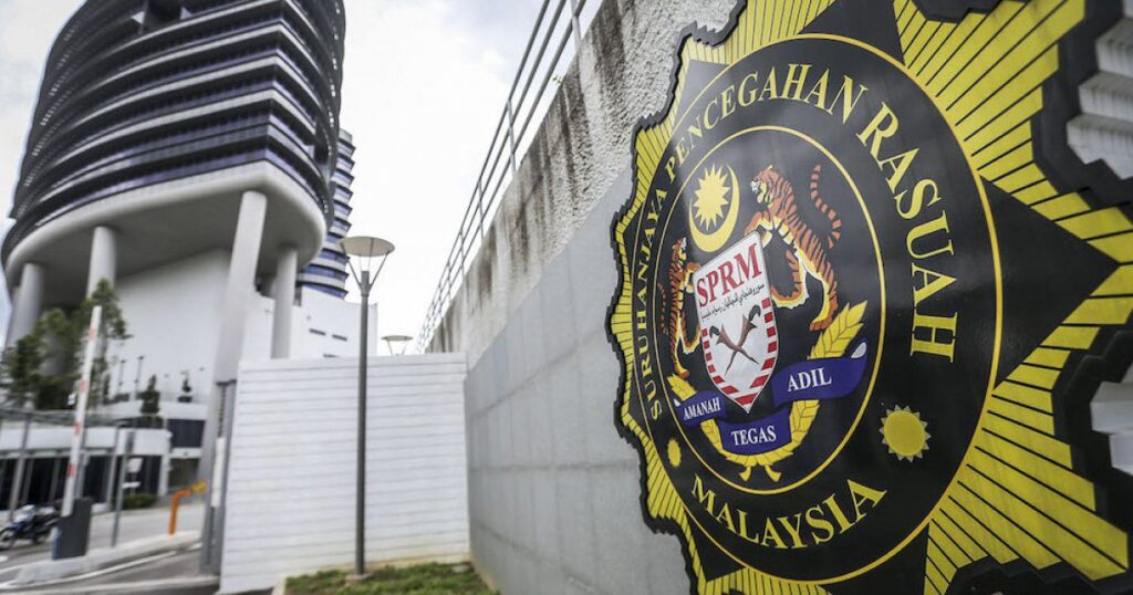 Rakaman keterangan Rafizi bersambung esok petang – SPRM