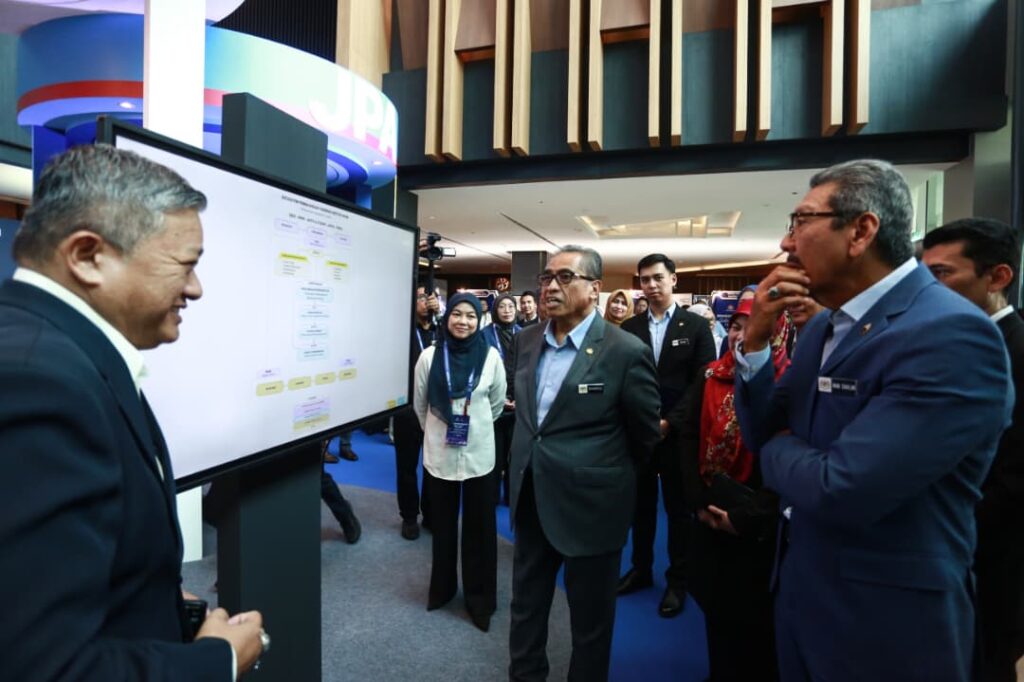 Lebih 200,000 penjawat awam terlibat BDR mulai esok