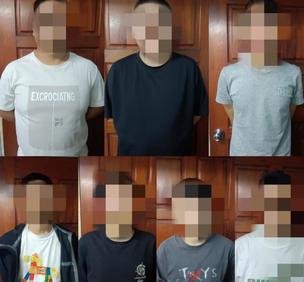 Seludup siang hari, 7 lelaki ditahan bersama 76 iPhone