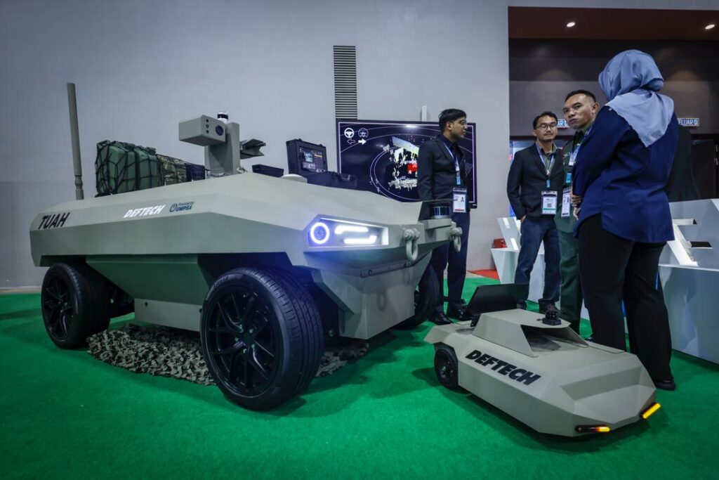 ‘TUAH’ perisik senyap awasi ancaman