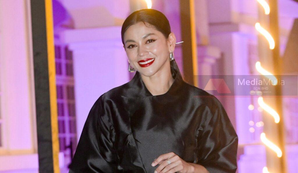 Saya tak boleh dedahkan status buat masa ini – Kaka Azraff