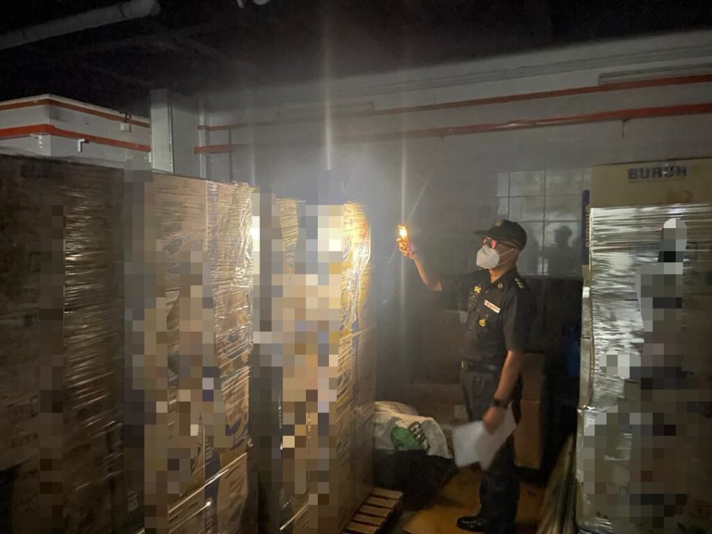 KPDN Perak sita 24,060 kg minyak masak di Ipoh