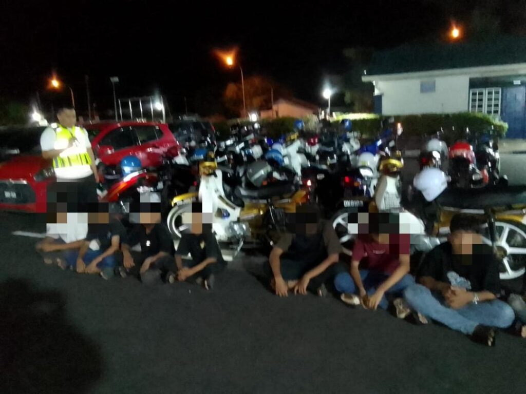 Pelajar tingkatan dua ‘lumba haram’ menangis dicekup polis