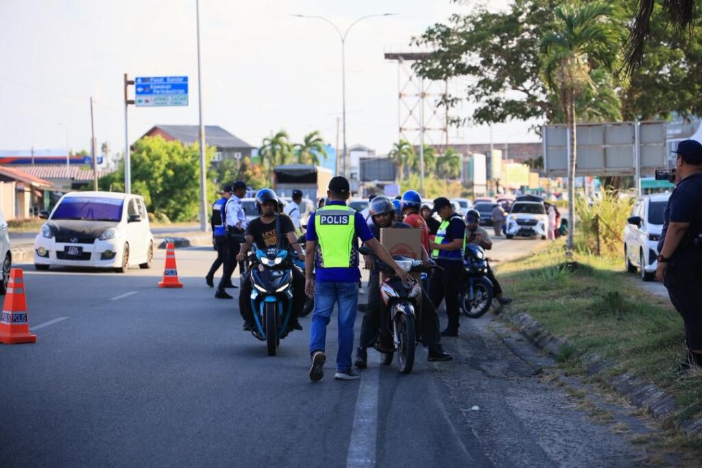 ADUN Melor beri keterangan isu perlekeh tugas polis petang ini