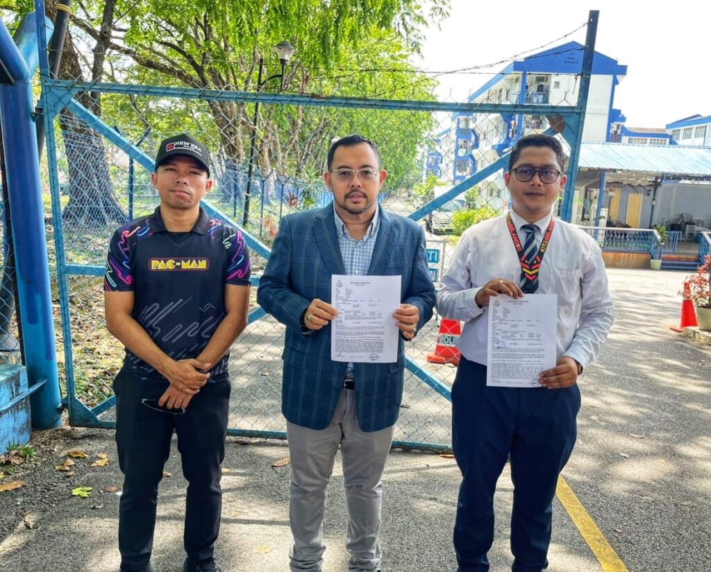 Gambar hina Sultan: MB Selangor jumpa Menteri Komunikasi