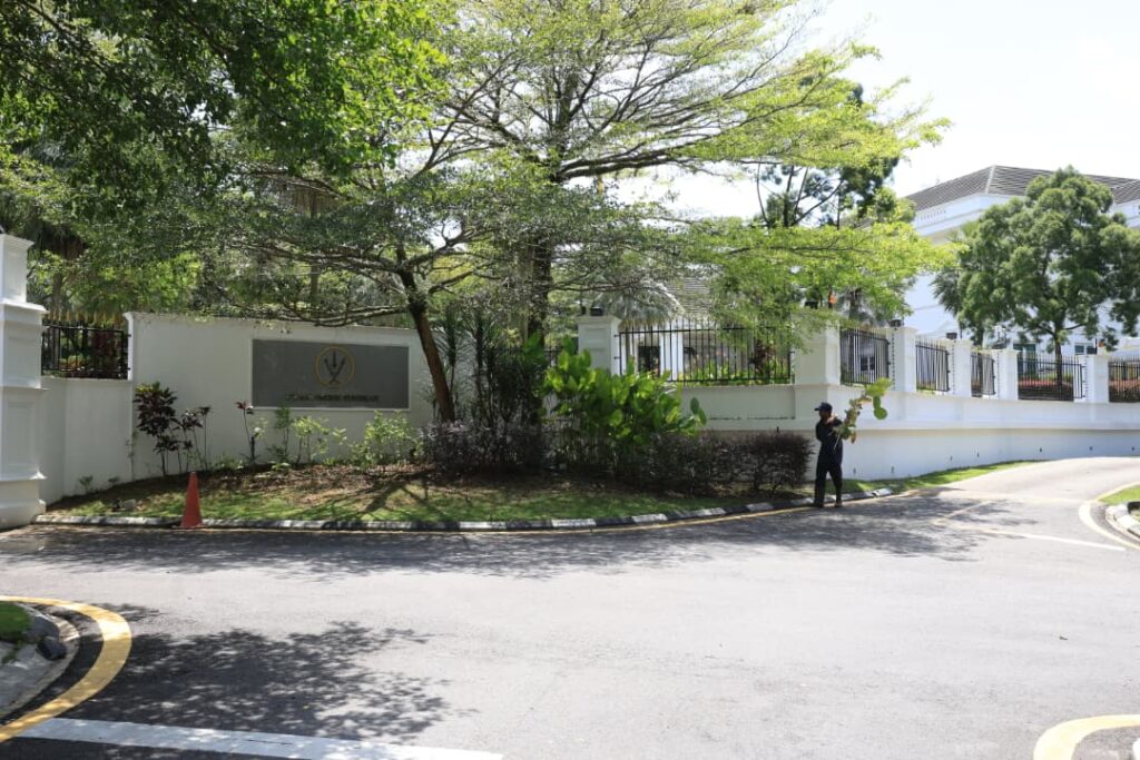 Aminuddin keluar Istana, teka-teki krisis politik Negeri Sembilan memuncak