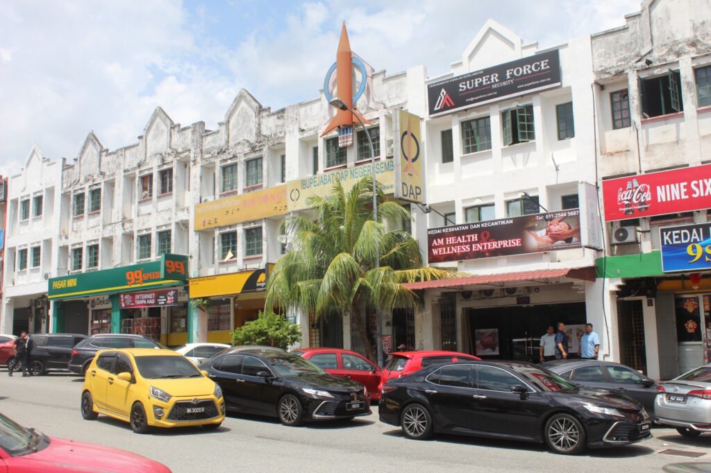 Krisis Negeri Sembilan: DAP ‘minta’ media ke Kediaman Rasmi MB