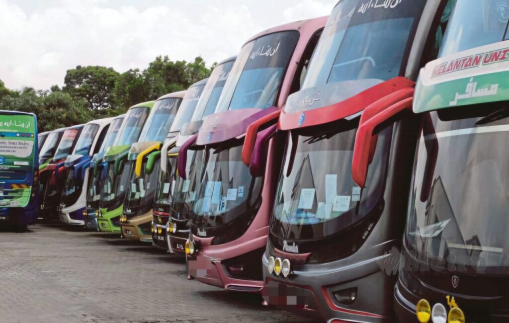 Kuota 6,000 liter sebulan subsidi diesel bas ekspres hanya bertahan 20 hari