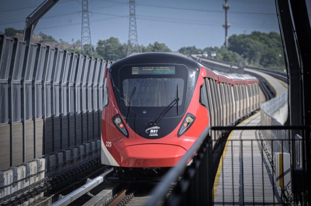 Petir ganggu operasi MRT Laluan Putrajaya