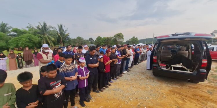 ‘Selamat pulang ke alam abadi, Abe…’