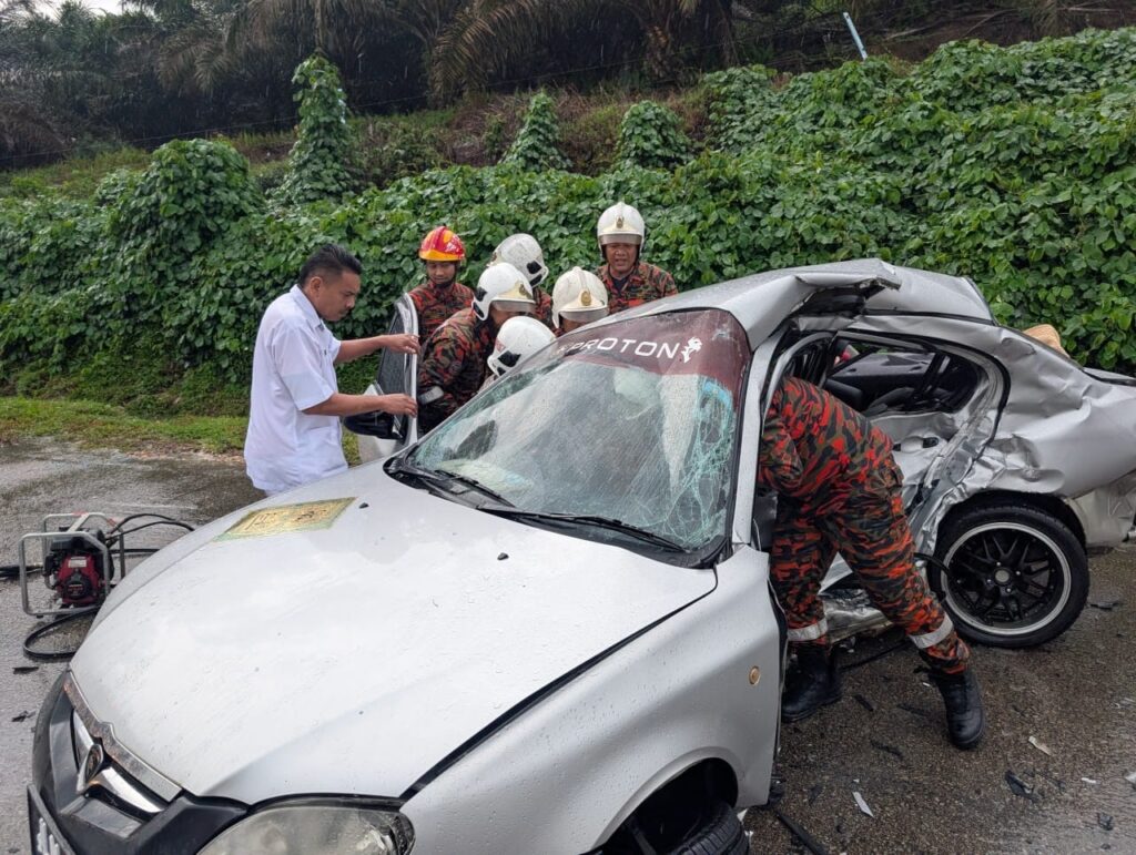 Dua maut kemalangan dua kenderaan