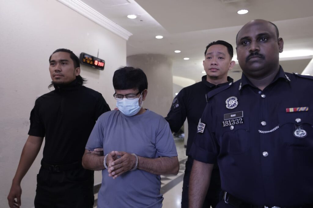 Lelaki Bangladesh guna Mykad orang lain pakai Budi95 didenda RM10,000