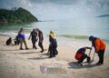 Tumpahan minyak cemari pulau, pesisir pantai Mersing