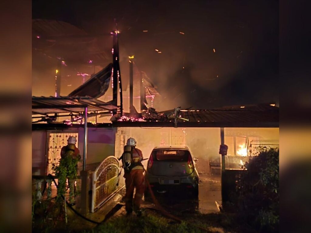 Wanita OKU rentung rumah terbakar
